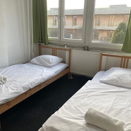 The College Group Hostel Budapest Exterior foto