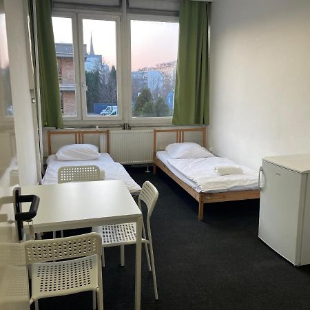 The College Group Hostel Budapest Exterior foto